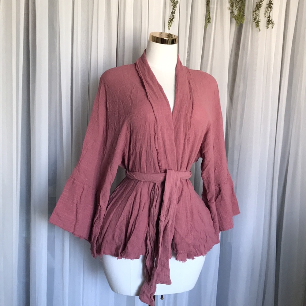 Umgee Textured Mauve Distressed Kimono Robe - Picture 3 of 8